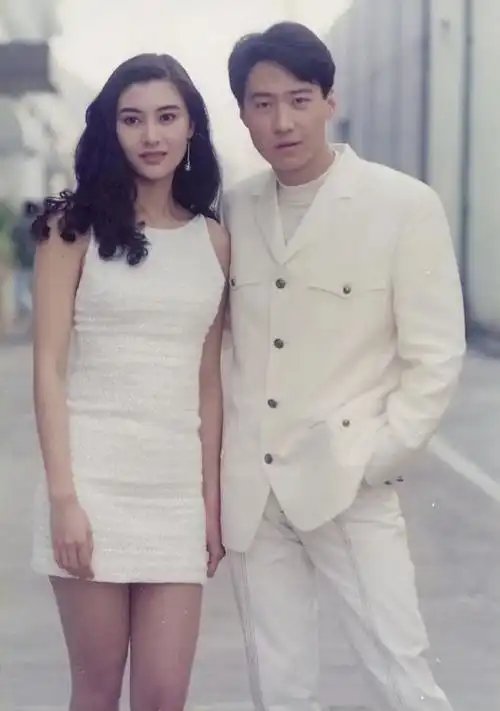 李嘉欣的脚趾头放在周星驰鼻孔里网友换我我也愿意