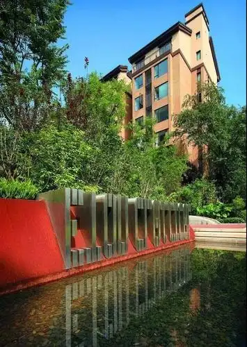 户外形象空间 logo标识景观墙50例