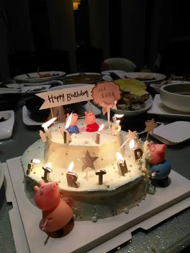 2o19年6月30日小元宝二周岁生日晏在舅家酒店,祝生日快乐的照片集锦