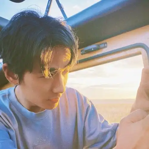 好喜欢好适合做头像#朱一龙