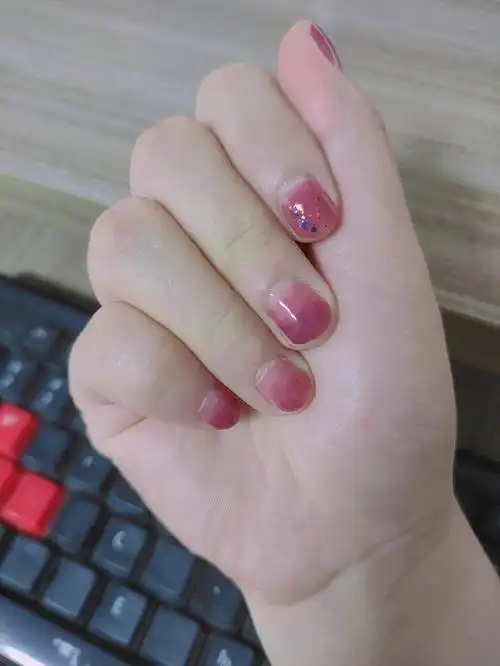 超美的指甲油颜色