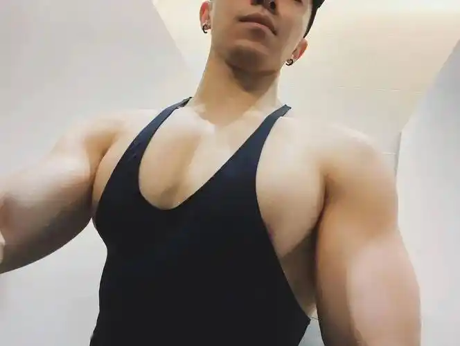 国产90后大胸弟私照曝光看完网友直呼有了非分之想