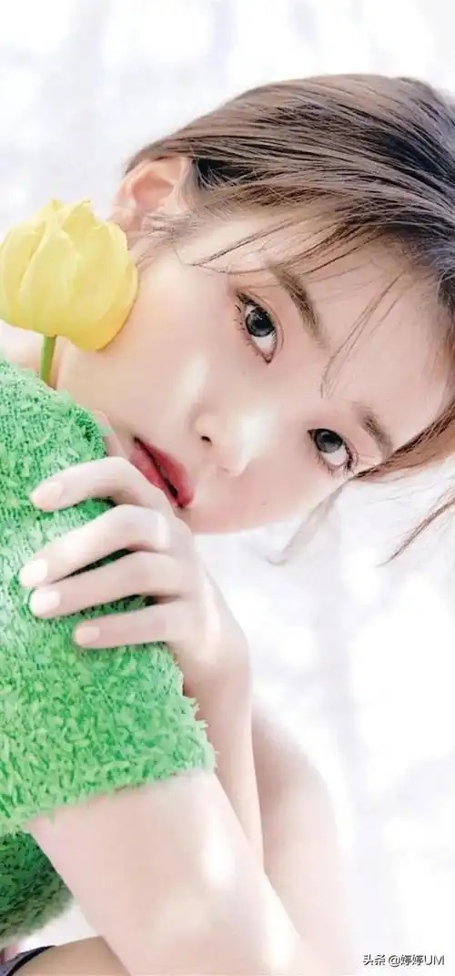 李知恩最惊艳的照片壁纸高清(iu最惊艳的几张全身图)