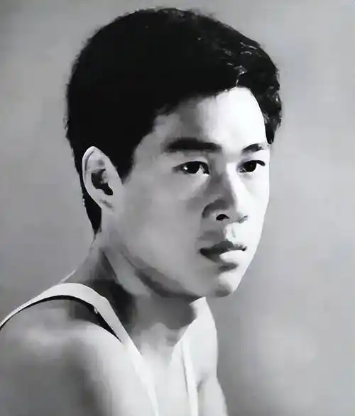 31年后才明白,被张丰毅满脸嫌弃的吕丽萍,为何能被孙海英爱20年