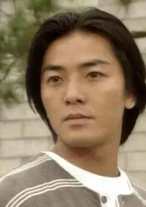 包文龙是谁演的 《笑看风云》包文龙扮演者郑伊健个人资料简介