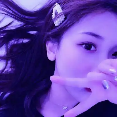 紫色的美女头像,超好看的紫色头像女生图片