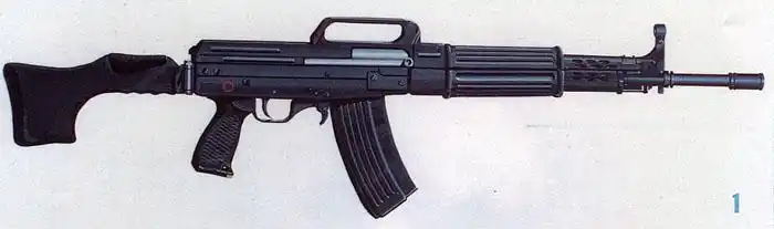 国产87式步枪刚定型不久,工厂就得到通知,立即将步枪改变外形!