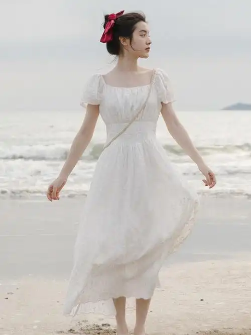 法式少女初恋连衣裙海边度假小白裙温柔飘逸超仙气质白色沙滩裙子