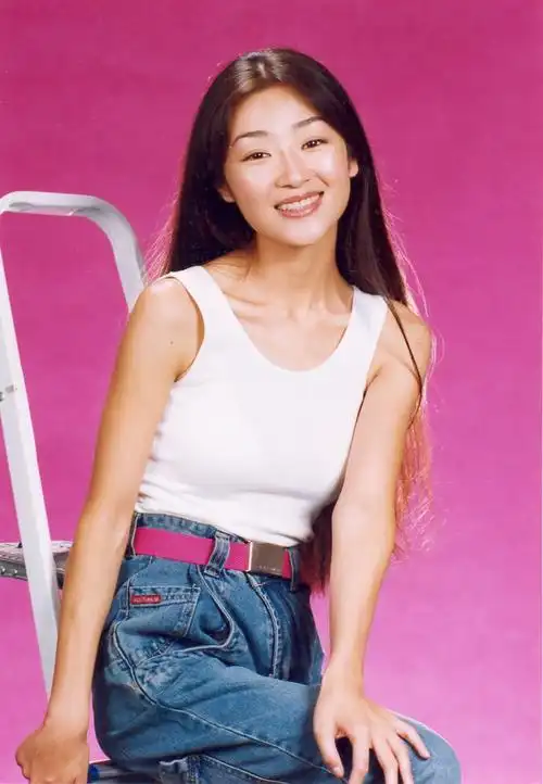 郭涛和郭月成了没人管的孩子,有一次郭月因为排练一场哭戏连续哭了一