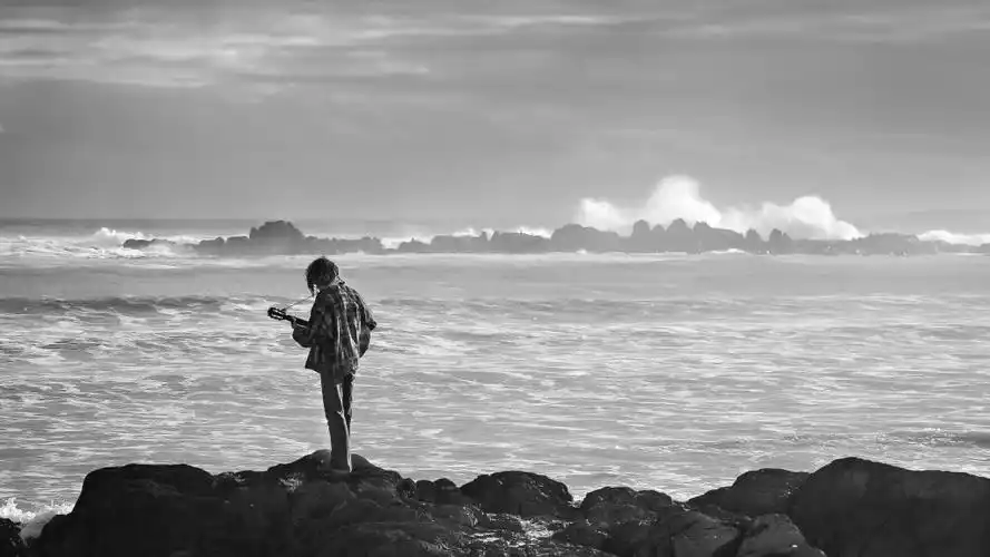 孤独的一个人背影意境