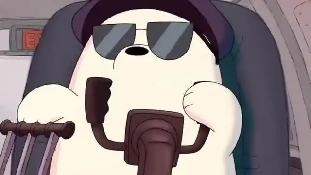 咱们裸熊:可爱的小白熊竟会开飞机,真是太厉害了