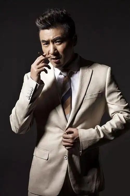 李晓枫:个性的京范儿雅痞大叔