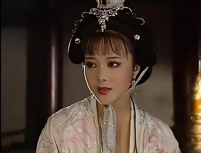 演完《神医喜来乐》21年后,又演《宣武门》,她彻底没认出来_梁丽_姑妈