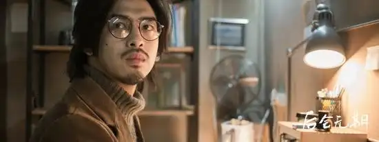 《后会无期》颠覆性表演 韩寒赞陈柏霖版"江河"