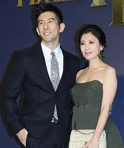 看起来不般配,但实际上过得很幸福的两对明星夫妻