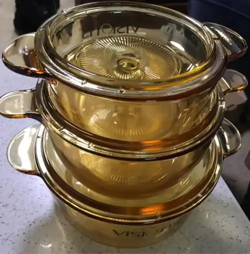 康宁三件套:"康宁锅非常好用,可以蒸煮炖炒,做啥都