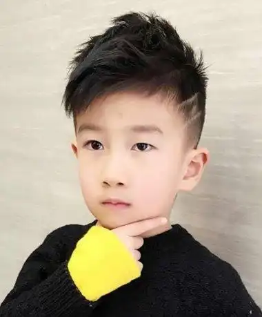 儿童锅盖头图片小孩子齐刘海发型2