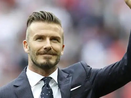 山羊胡,山羊胡怎么留起来(做好门面留出完美胡型)