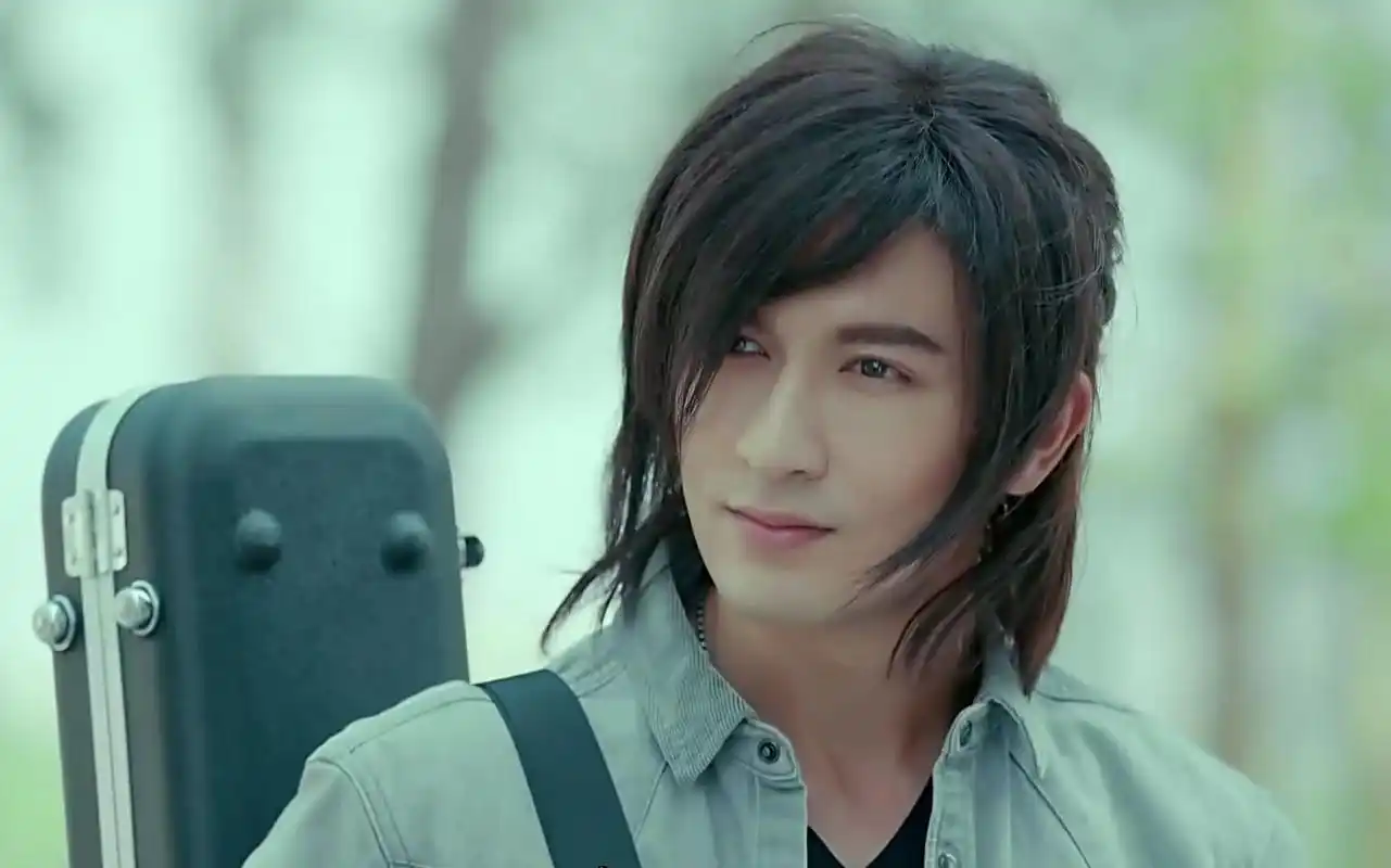 超燃向美人为馅之字母团