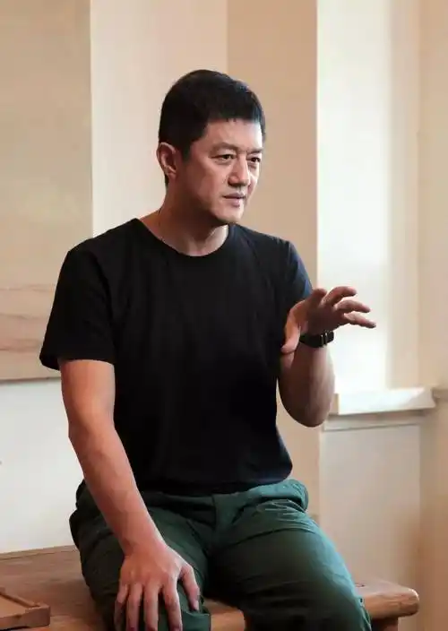 而且这4000多万的债务,也并不是属于他一个人的,最终李亚鹏个人需要