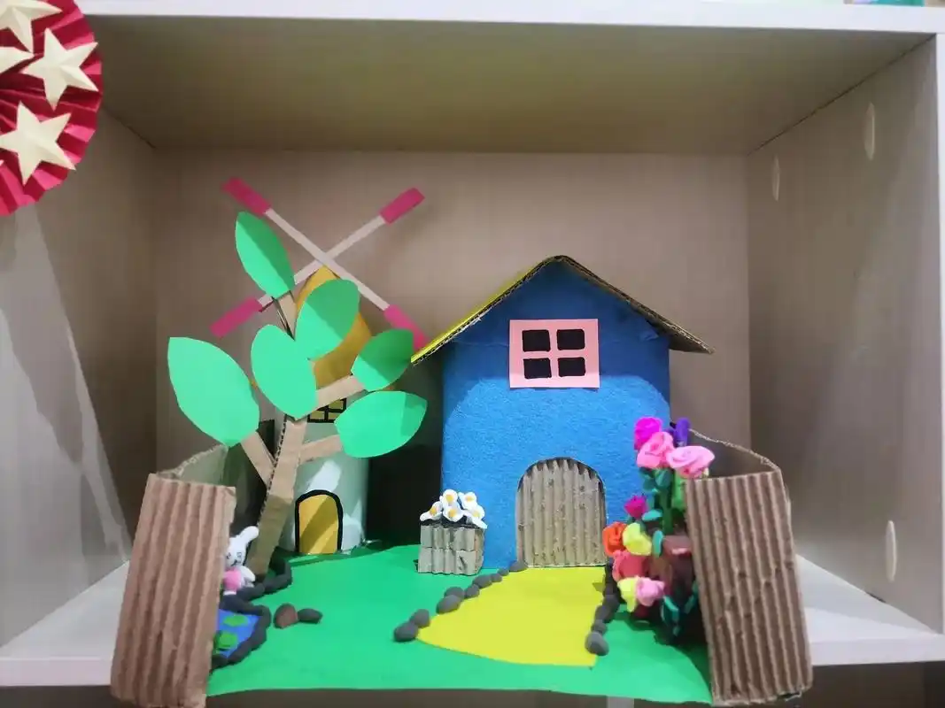 内乡九小孩子们的手工纸房子