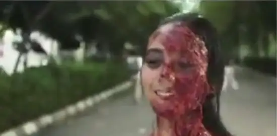 打车软件grab在印尼刊登血腥广告引发争议--人民网通信频道--人民网