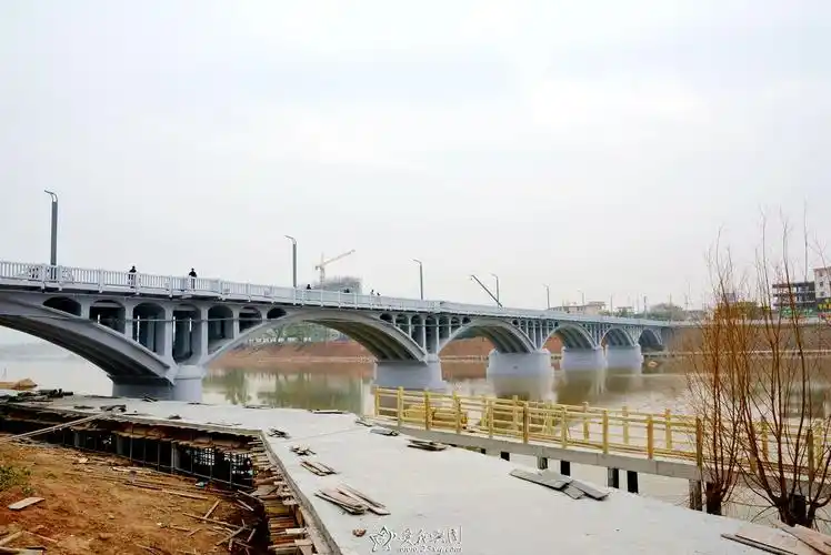 兴国县红军桥2月1日起恢复限时单向通行 过往司机们请留意