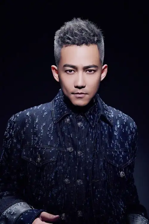 七年前内地嘻哈音乐无人问津的时候做《分裂》我当然