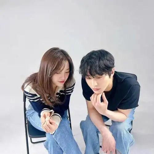 安孝燮金世正合照