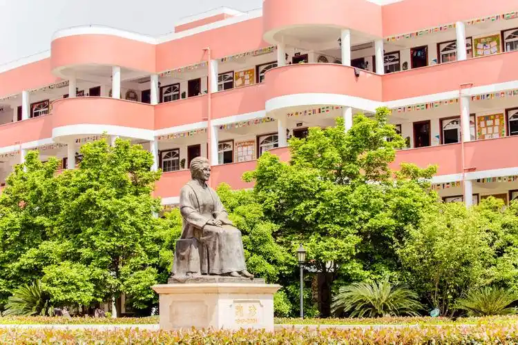 我们一起走过的三月