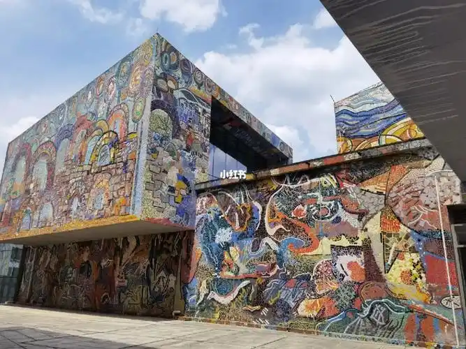 7月12重庆罗中立美术馆