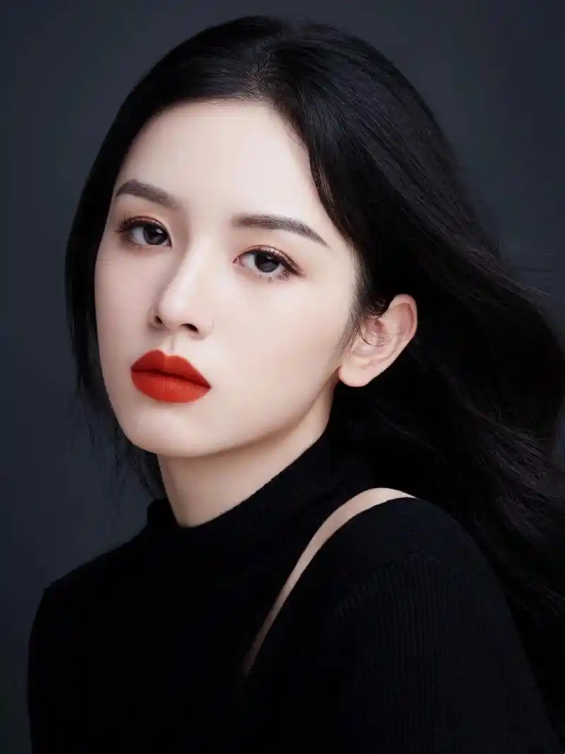 这10位95后小花一个赛一个美