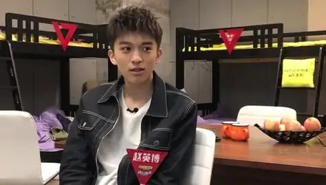 赵英博快问快答曝挑歌秘诀和黄榕生最要好