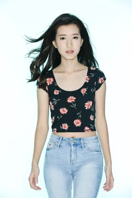 新一代双语国际演员周婷 (jennifer)