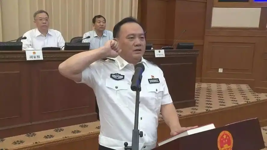 快讯卢炳椿任厦门市副市长市公安局局长
