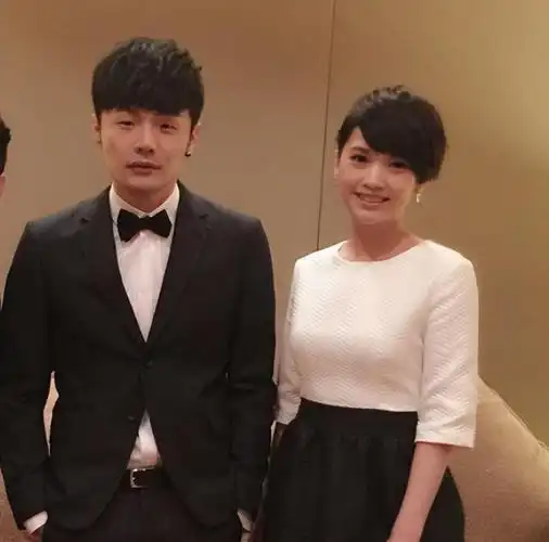 杨丞琳与李荣浩:甜蜜恩爱日常揭秘