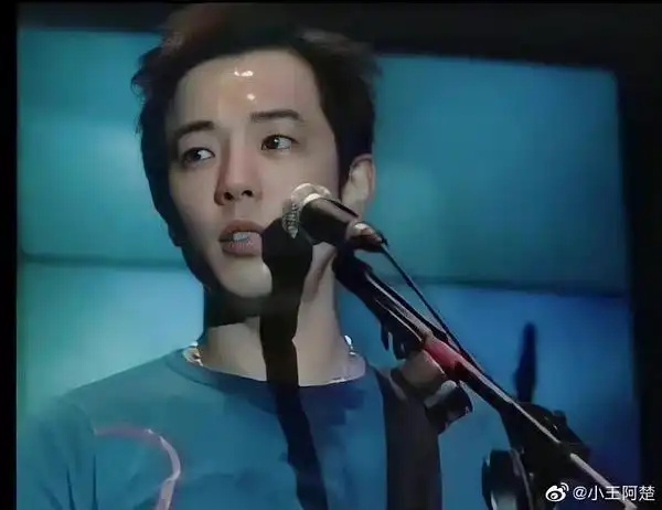 阿paul真的天然有梗微博评论好好笑啊