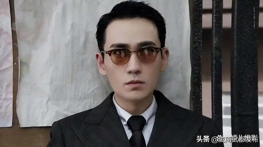 朱一龙和王阳之间的对手戏足够精彩,但真正让人惊艳的还要数王志文,将