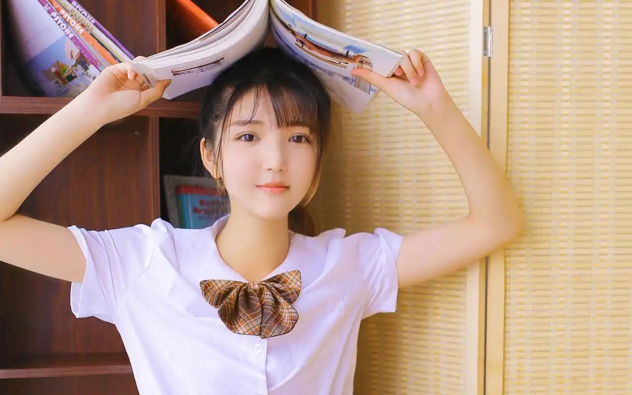 清新性感美女制服诱惑写真图片桌面壁纸