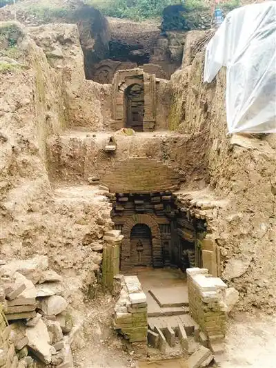 本报讯(记者张佳)宋代的墓葬砖雕达到了墓葬建造的高峰,摆脱了壁画