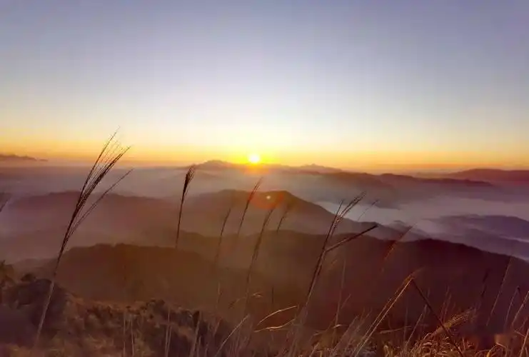 双髻山 | 破晓之光