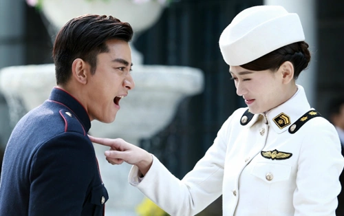 偏偏喜欢你情侣剧照_贾乃亮陈乔恩合影