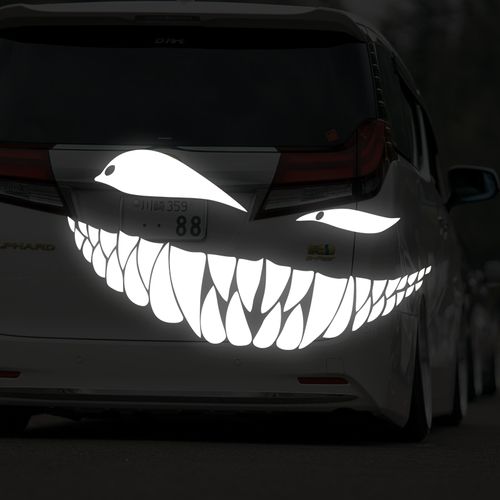 牙齿斜眼坏笑笑脸表情车贴装饰汽车电动摩托车头盔行李箱反光贴纸