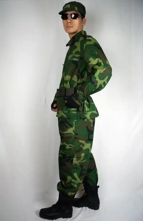 05迷彩服特价学生户外迷彩服套装/军训通用迷彩服/男女款