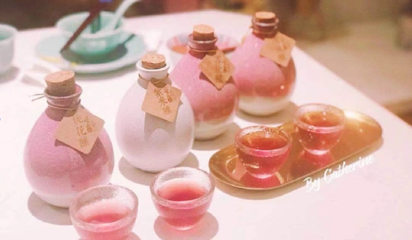 收获季:桃花酿(示意图来源于网络)