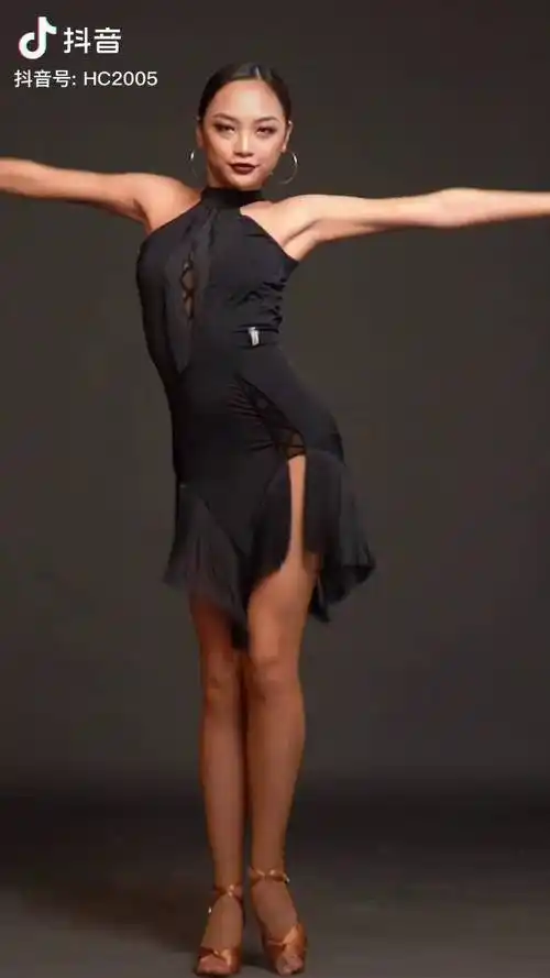 国标舞跳拉丁穿皇朝舞服体育舞蹈喜儿舞蹈摄影拉丁舞最美舞者伦巴