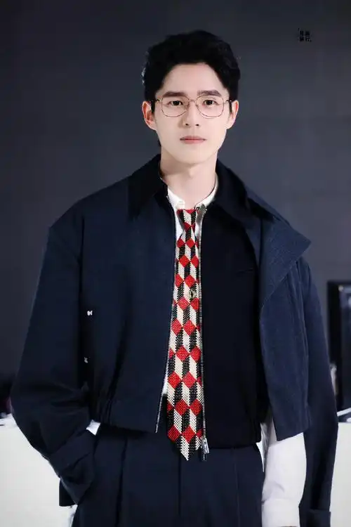 刘昊然最近状态好到吓人90