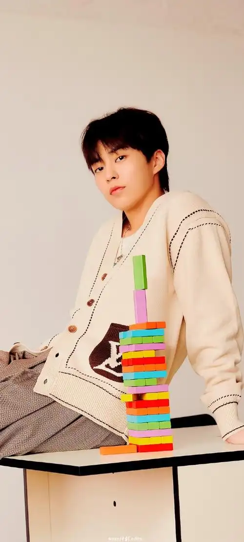 金珉锡[超话]#7615#金珉锡中国杂志预告#7615#金珉锡#【exo