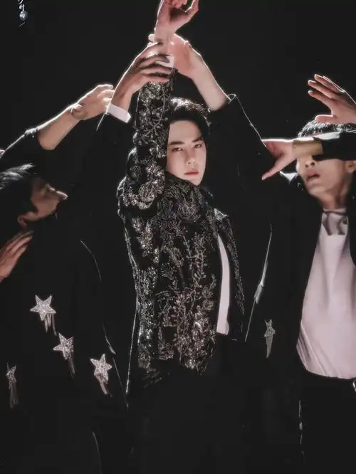 王一博新歌廿首秀舞台