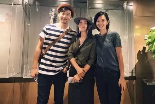 谁是宝藏歌手:曾经是阳光男孩,如今成雅痞大叔,满江让人认不出_郭月